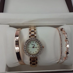 Жіночий подарунковий набір ювелірні вироби Disu. Кулон, годинник, браслет у подарунковій упаковці W1